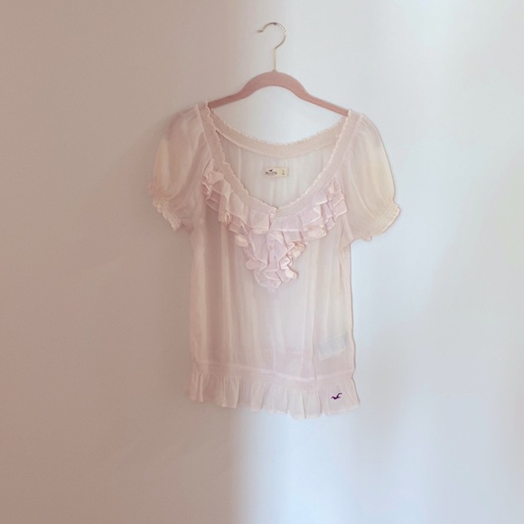 Hollister pink light chiffon shirt. Adorable. - Picture 1 of 2